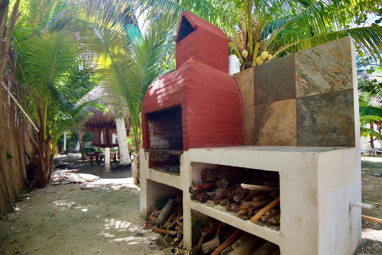 Hostal Golden Paradise *