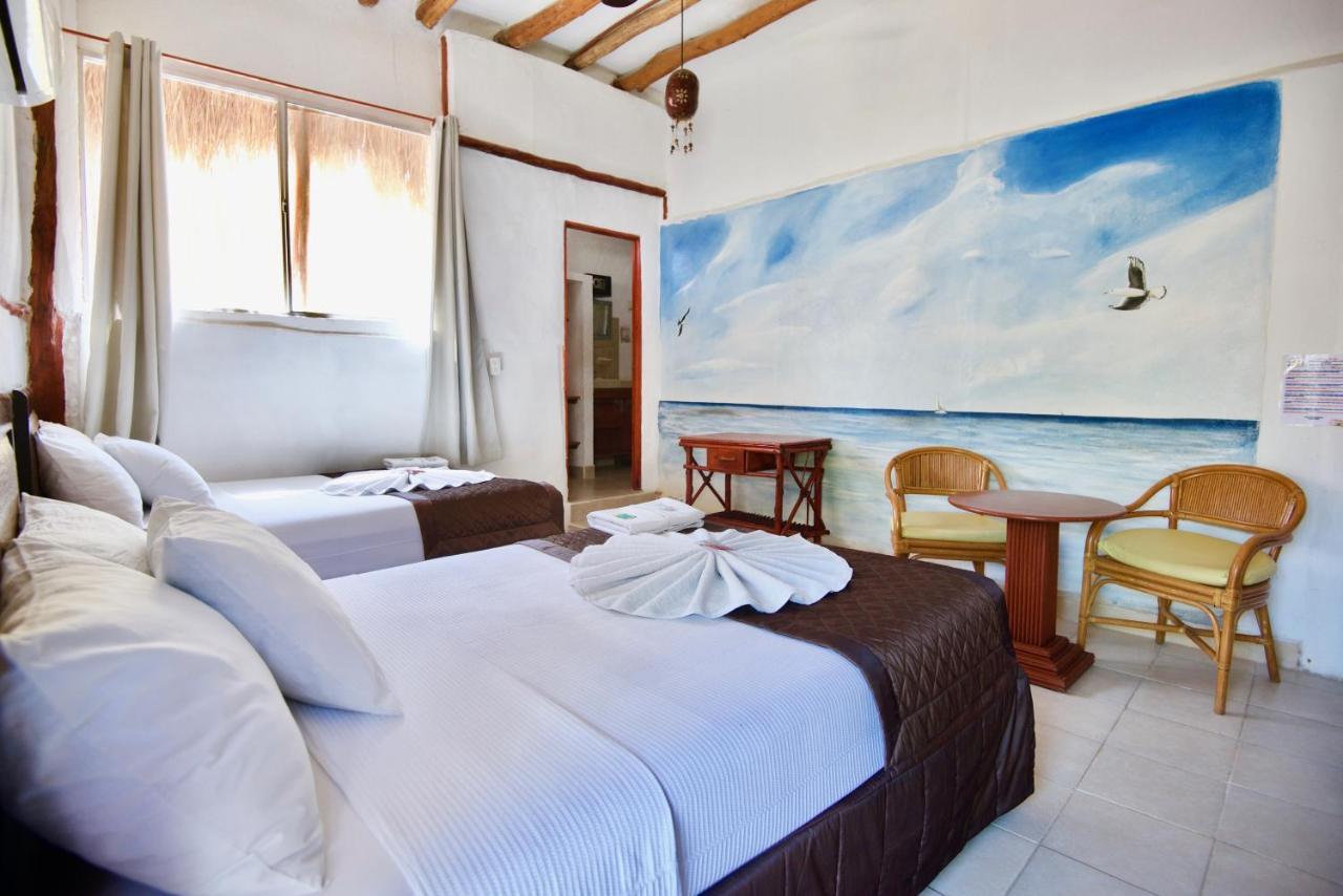 Hostal Golden Paradise
