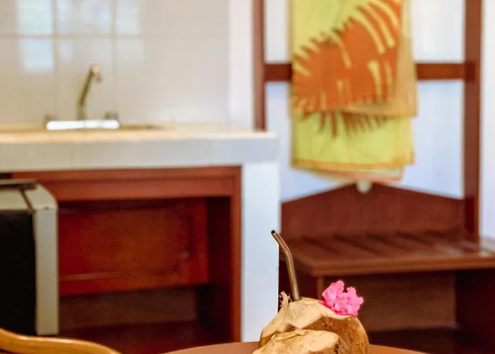 Golden Paradise Hostel