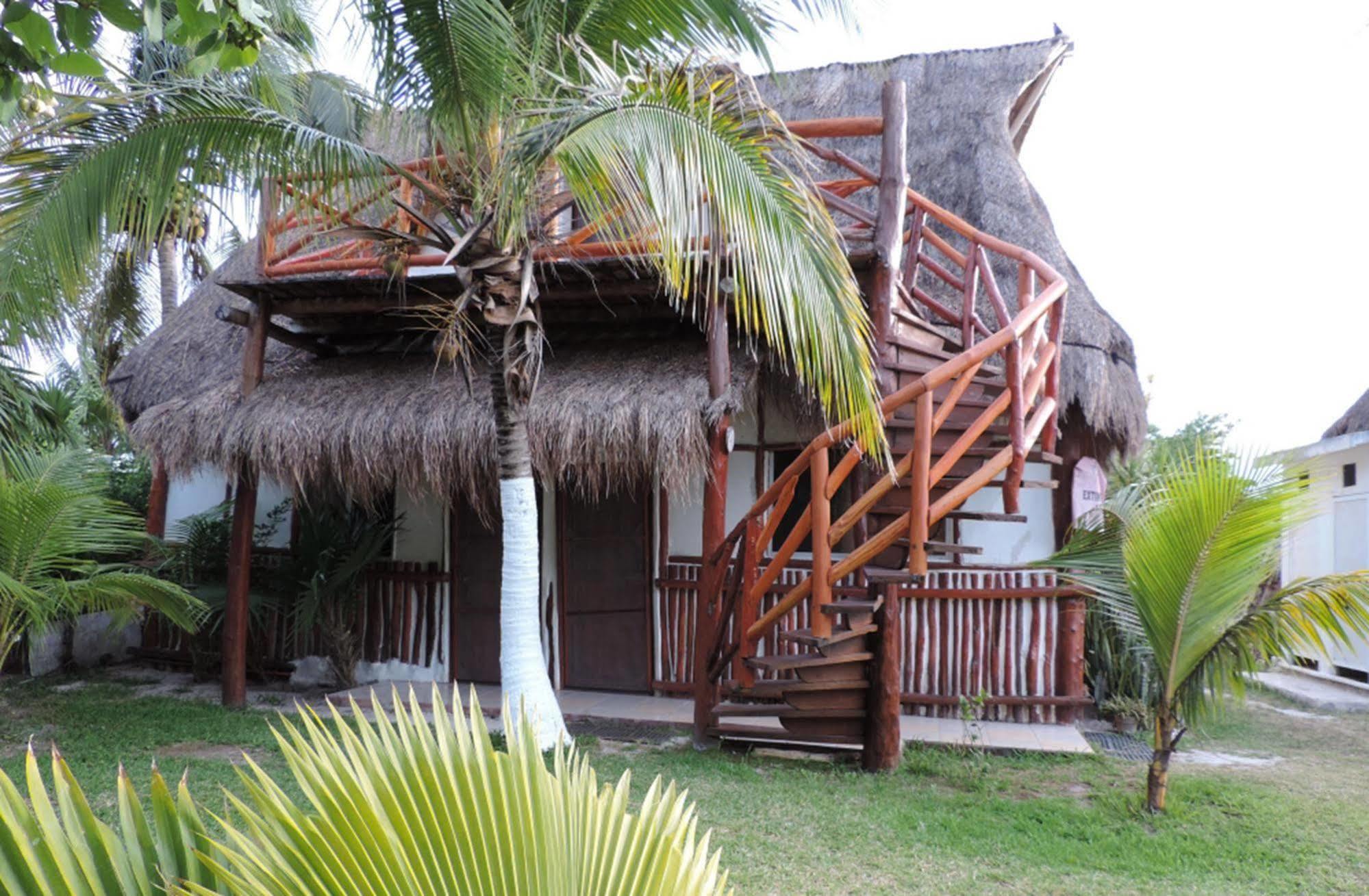 Golden Paradise Albergue Ilha Holbox